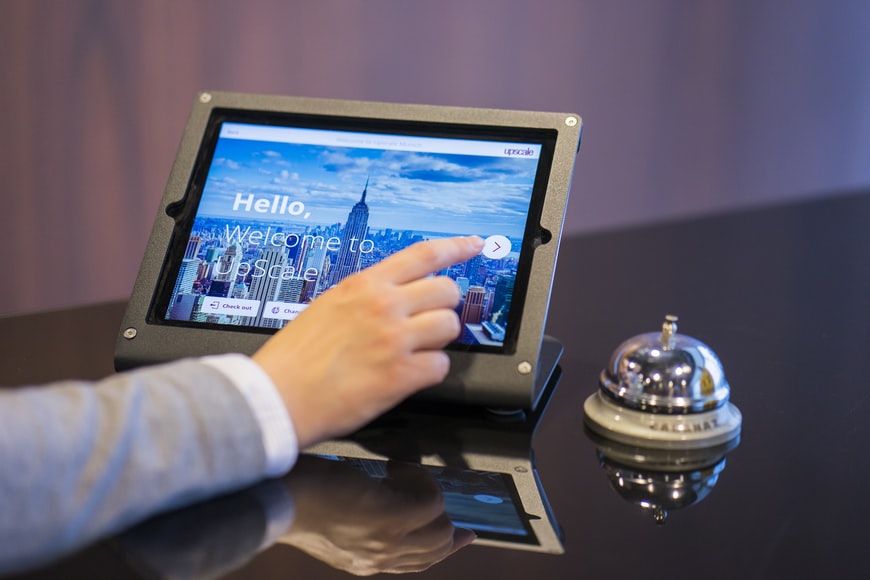 technology in hotel management